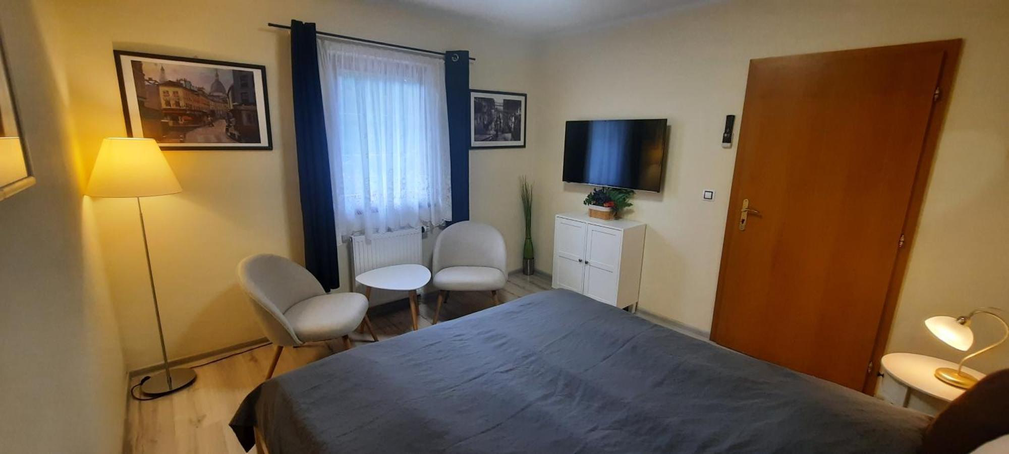 Pool Apartments Karlowe Wary Zewnętrze zdjęcie