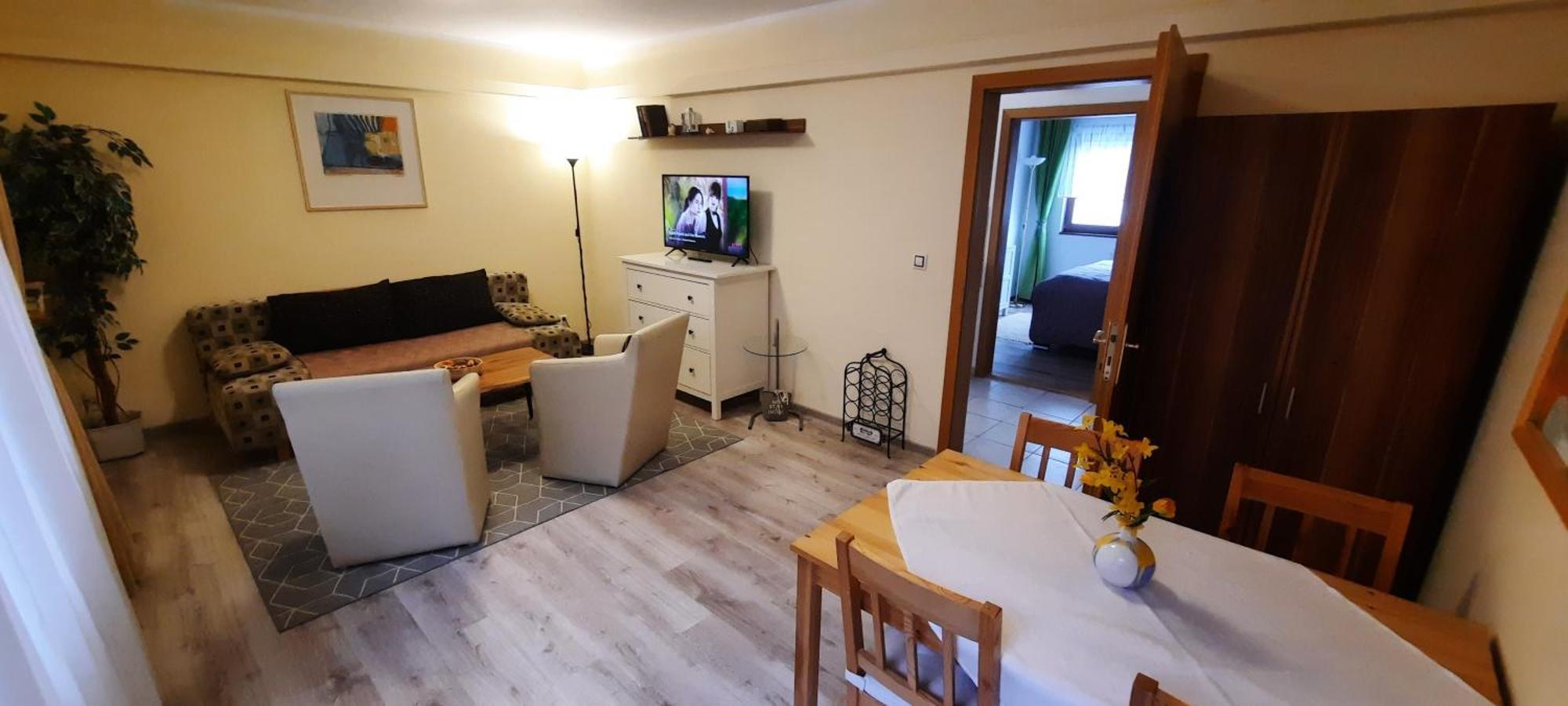 Pool Apartments Karlowe Wary Zewnętrze zdjęcie